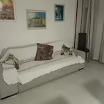 1h2c Διαμέρισμα *
