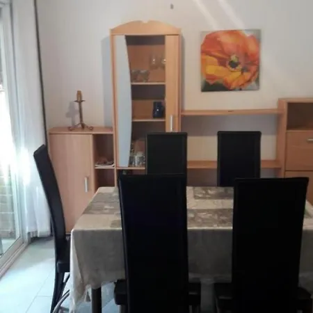 1h2c Διαμέρισμα